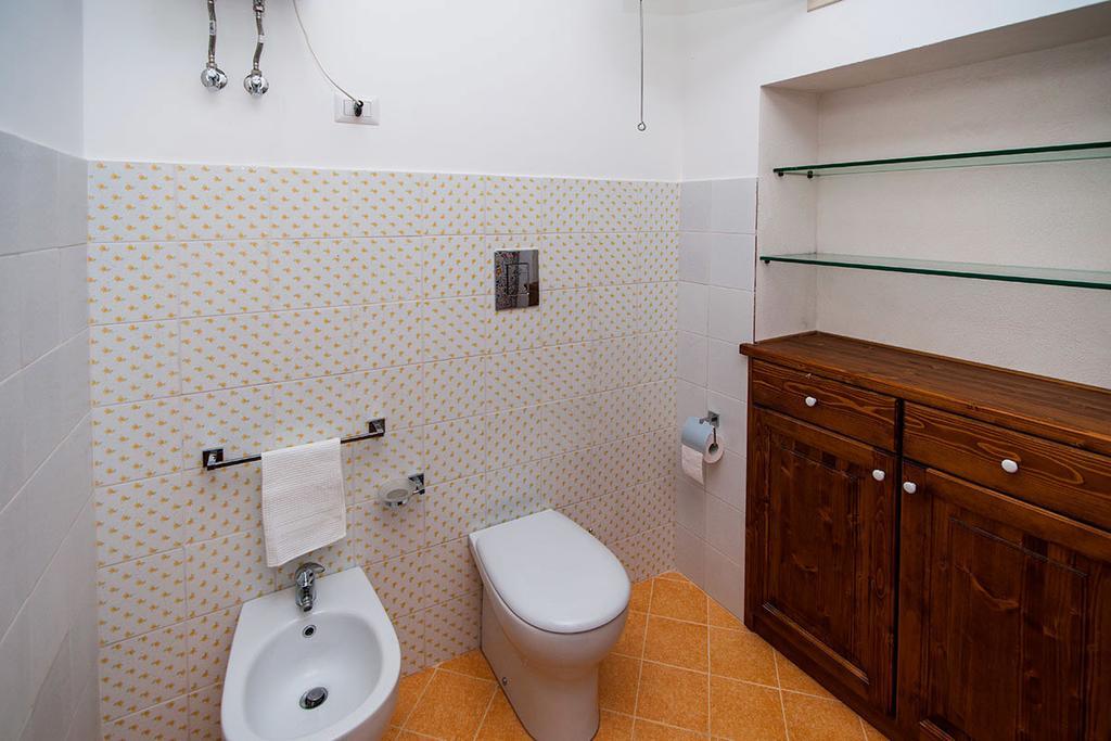 Casa Vacanze Etna ปิเอดิมอนเต เอตเนโอ ห้อง รูปภาพ